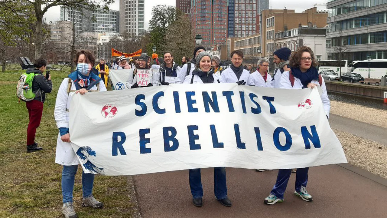 1.5_The Hague, Netherlands 6.4.2022 March copy